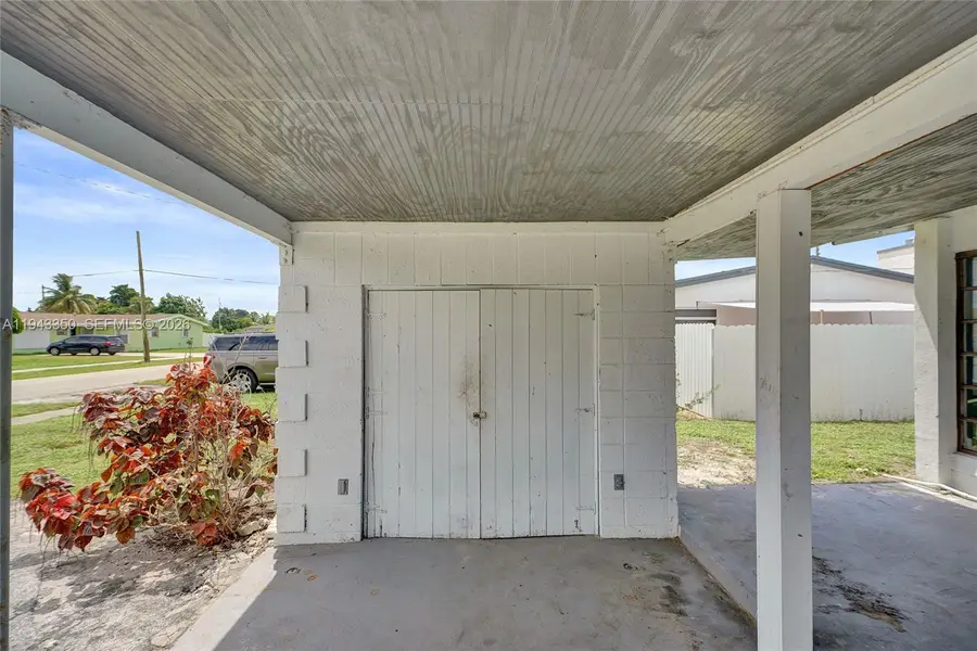 19620 NW 6th Ct, Miami Gardens, FL 33169 - Image #3