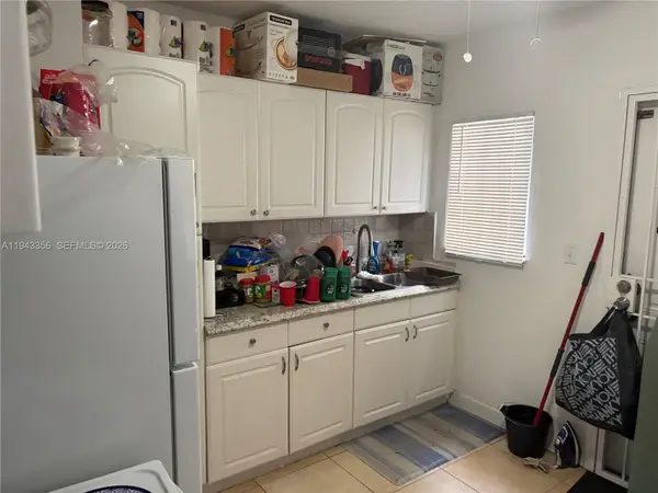 1748 NW 57th St, Miami, FL 33142