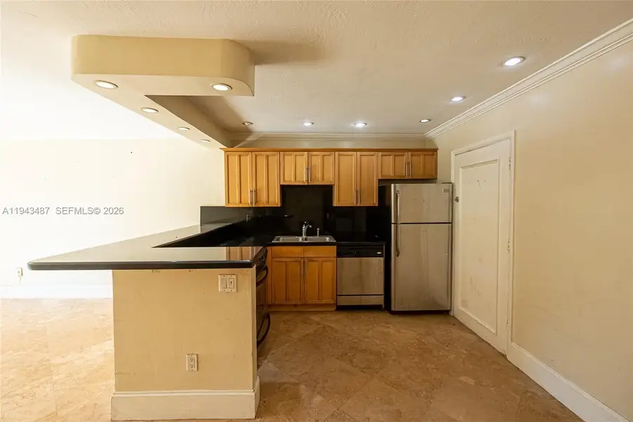 7477 SW 82nd St #C213, Miami, FL 33143 - Image #3