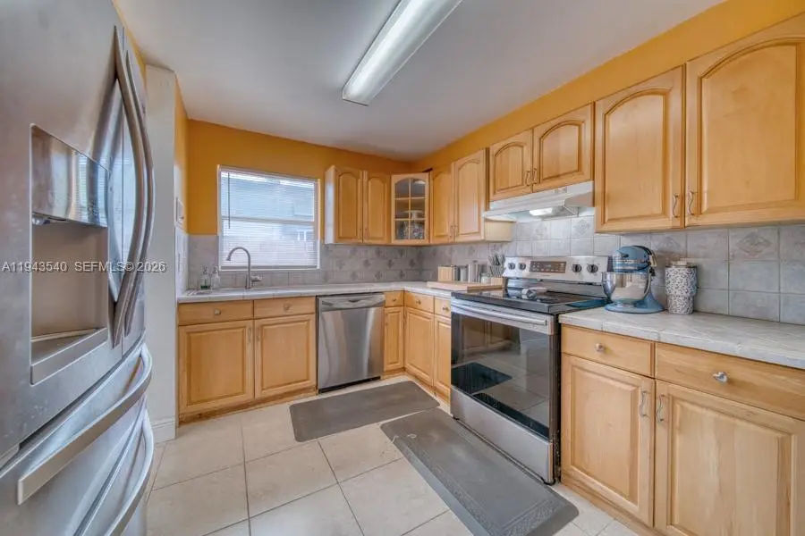 10920 SW 71st St, Miami, FL 33173 - Image #3