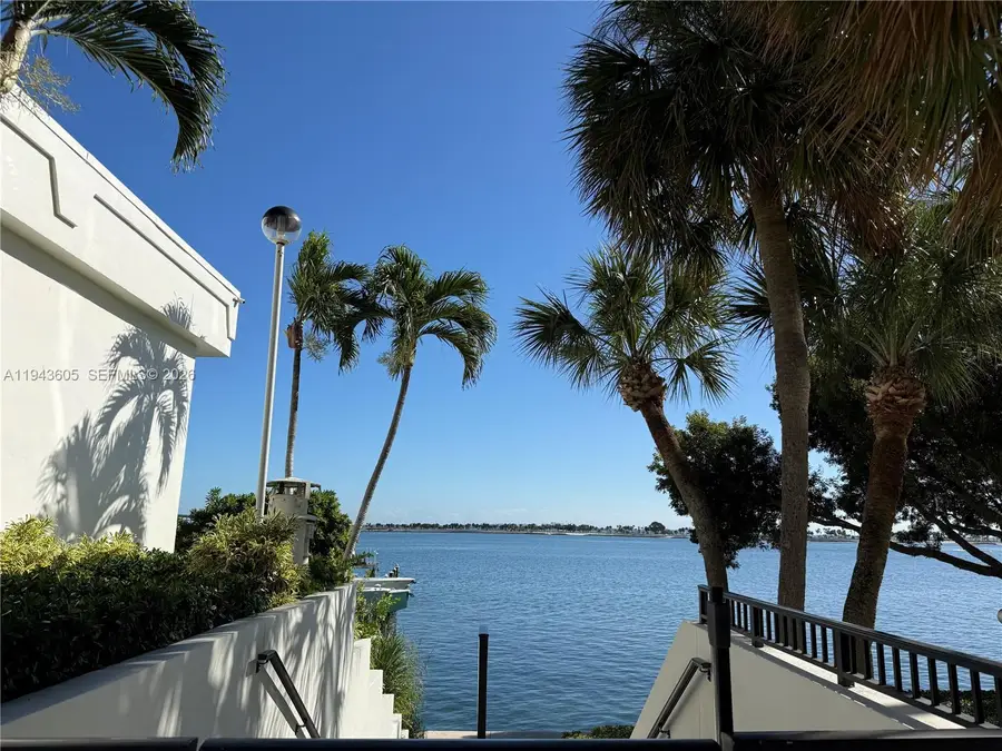 1925 Brickell Ave #1403, Miami, FL 33129 - #3