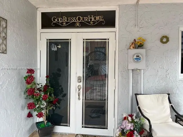 4211 W 10th Ln, Hialeah, FL 33012 - Image #3