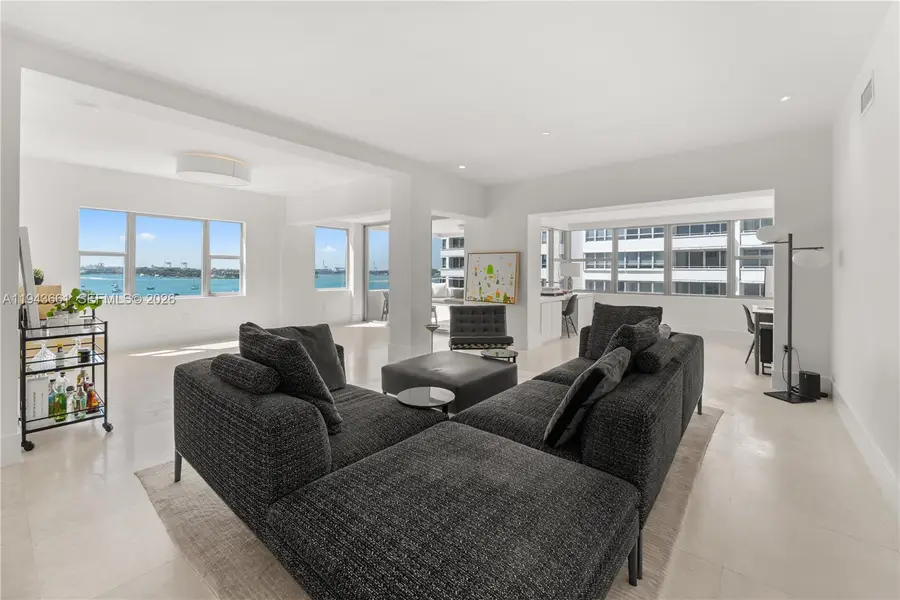 16 Island Ave #7D, Miami Beach, FL 33139 - Image #3