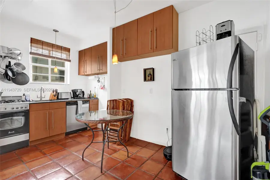 1022 Euclid Ave #15, Miami Beach, FL 33139 - #3