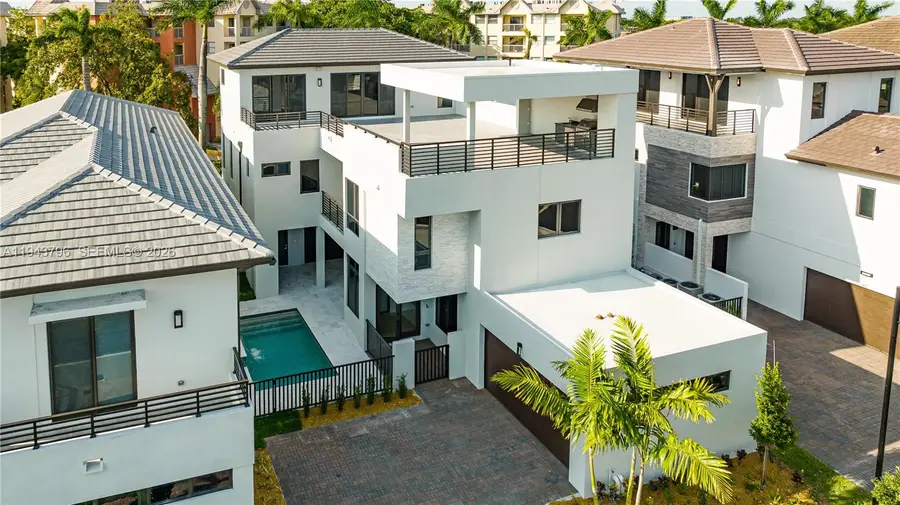 8091 NW 48th Ter, Doral, FL 33166 - Image #2