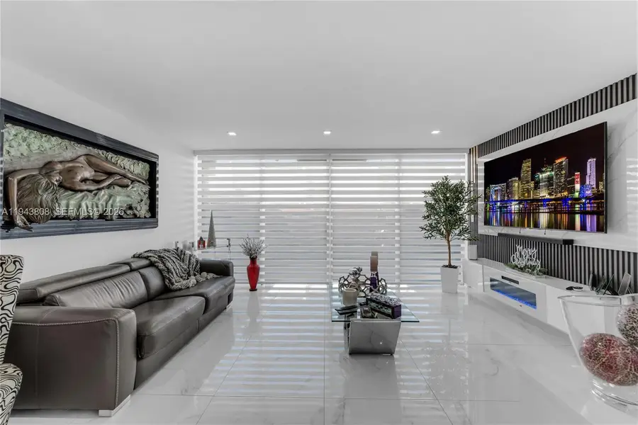 13835 SW 84th St #503, Miami, FL 33183 - Image #2