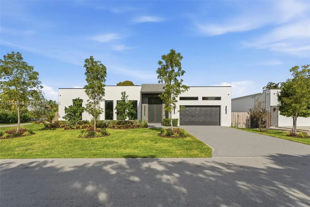 301 NE 27th Dr, Wilton Manors, FL 33334 - #1