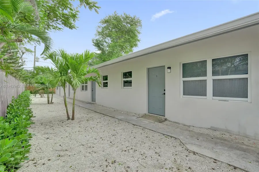 922 NW 4th Ave, Fort Lauderdale, FL 33311 - Image #3