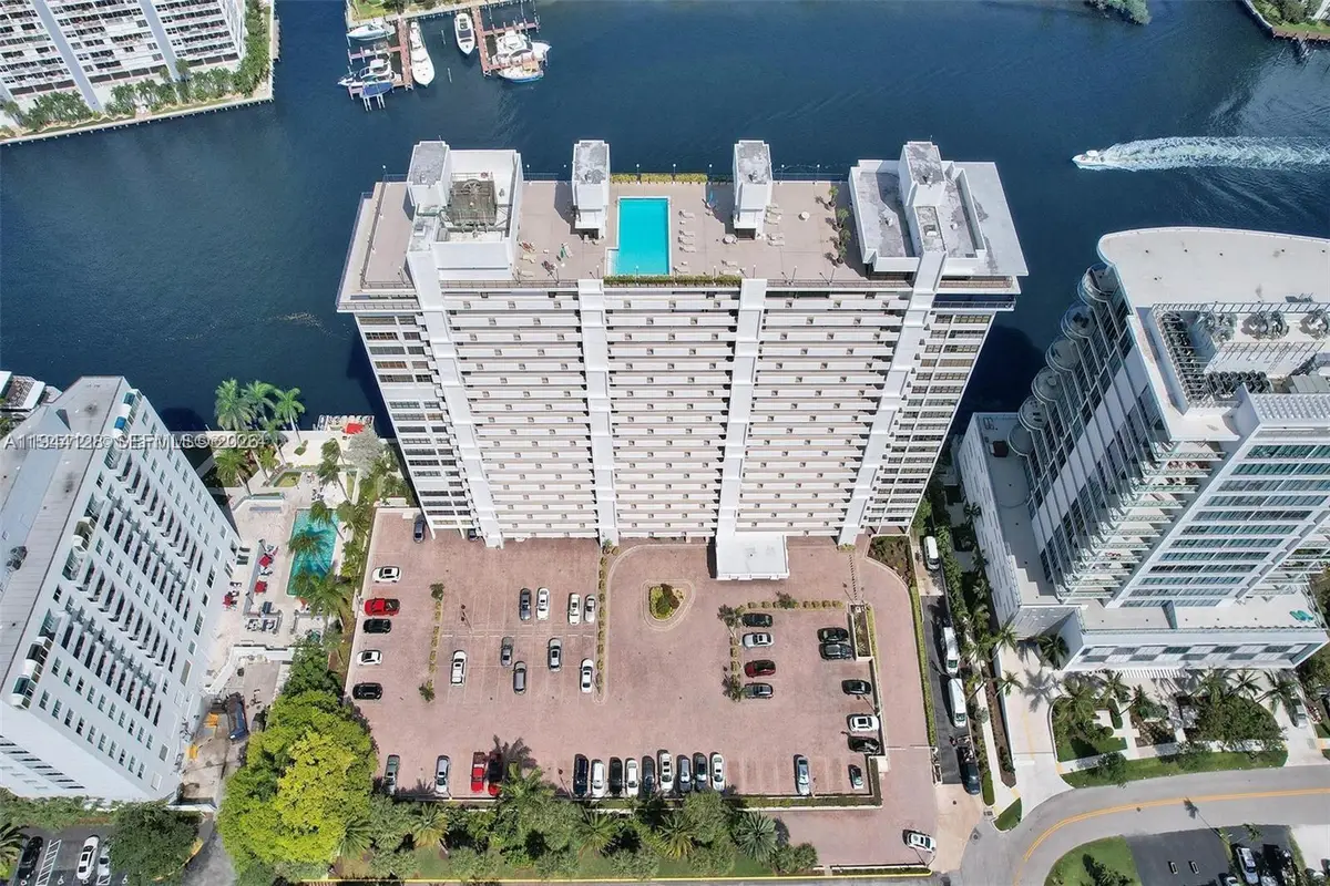 936 Intracoastal Dr #16A, Fort Lauderdale, FL 33304 - Image #1