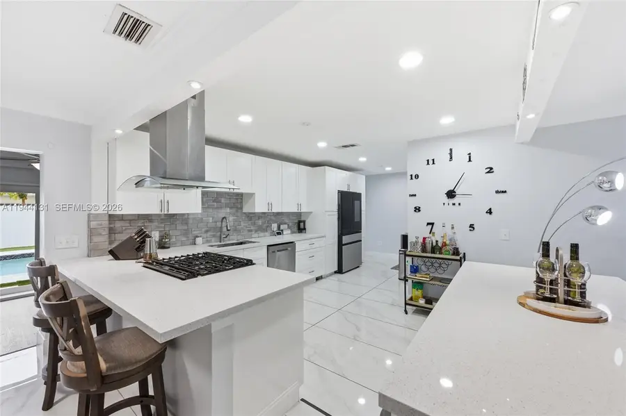 9771 NW 24th Pl, Sunrise, FL 33322 - Image #3