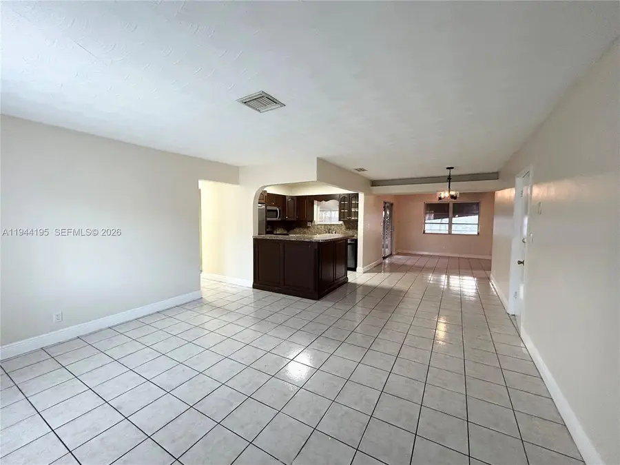 6614 SW 20th St, Miramar, FL 33023 - Image #3