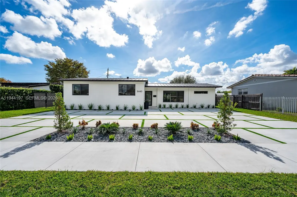 8440 SW 27th Ter, Miami, FL 33155 - Image #1