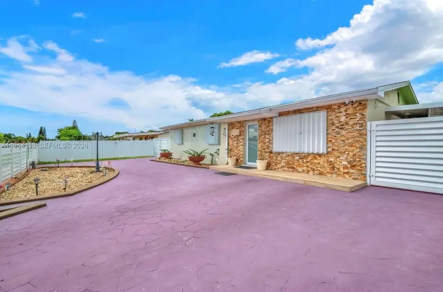 15321 SW 302nd St, Homestead, FL 33033 - Image #2