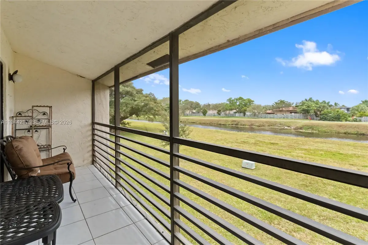 145 S Laurel Dr #606, Margate, FL 33063 - Image #1