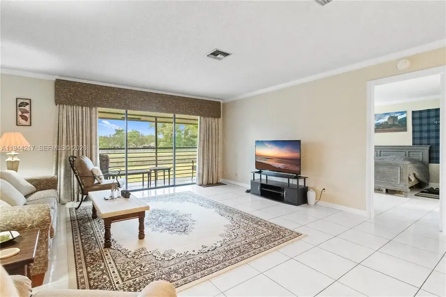 145 S Laurel Dr #606, Margate, FL 33063 - Image #2