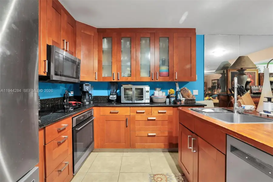 9139 SW 23rd St #A, Davie, FL 33324 - Image #2