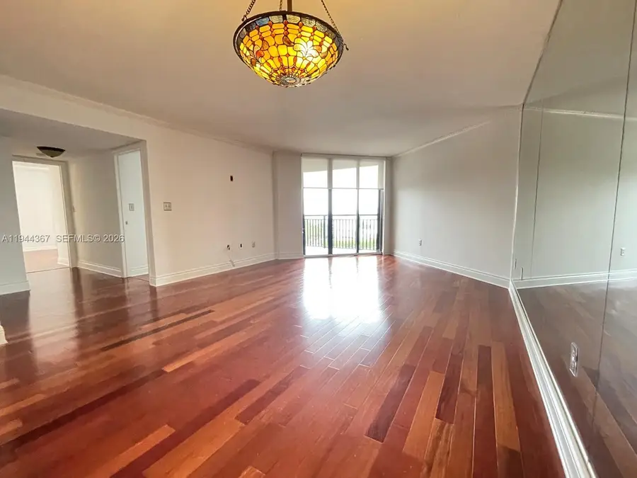 540 Brickell Key Dr #1006, Miami, FL 33131 - Image #3