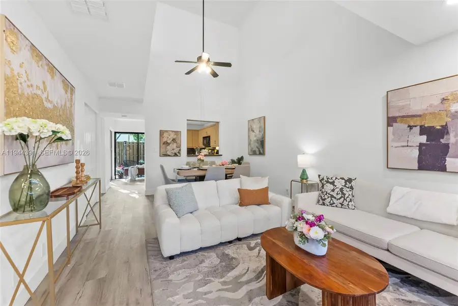 311 City View Dr, Fort Lauderdale, FL 33311 - Image #2