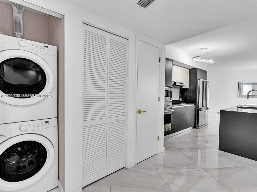 9821 E Bay Harbor Dr #302, Bay Harbor Islands, FL 33154 - Image #2