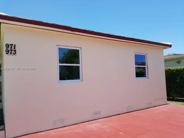 971 79th Ter, Miami Beach, FL 33141