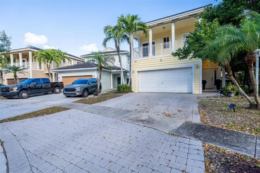 357 NE 35th Ter, Homestead, FL 33033 - Image #3