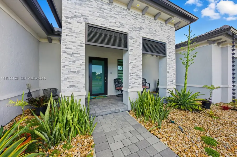 19080 SW 133 Ct, Miami, FL 33177 - Image #2