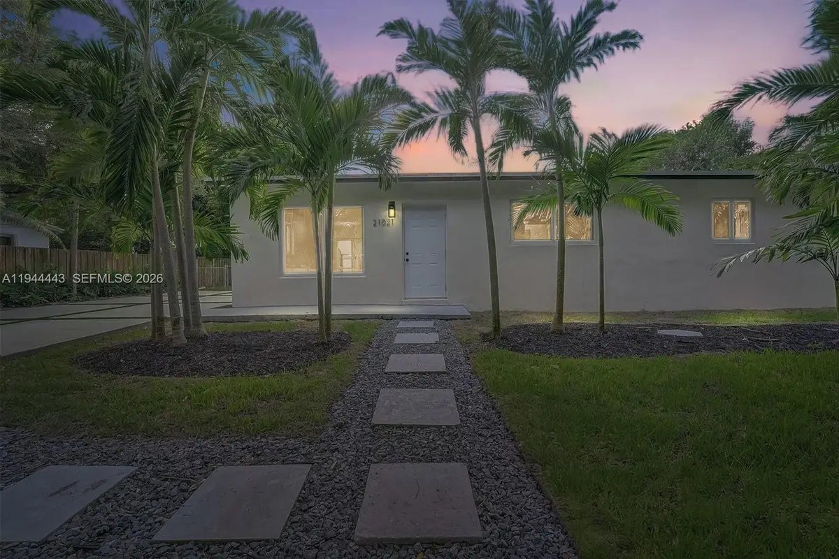 21021 NE 13th Pl, Miami, FL 33179 - Image #1