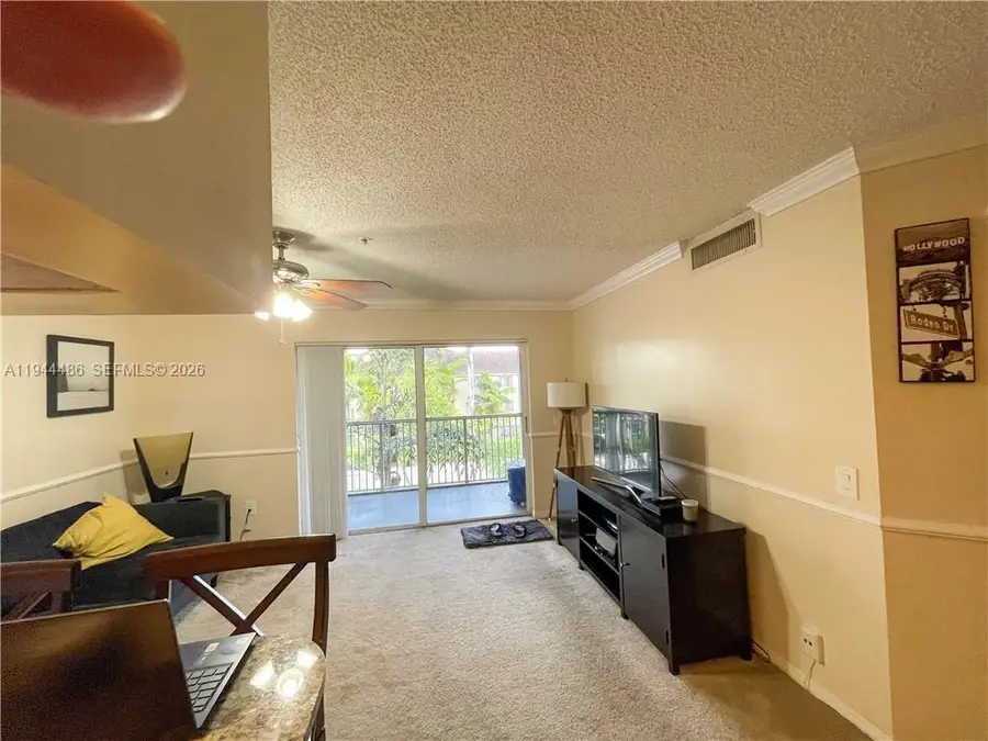 470 S Park Rd #7-306, Hollywood, FL 33021 - Image #3