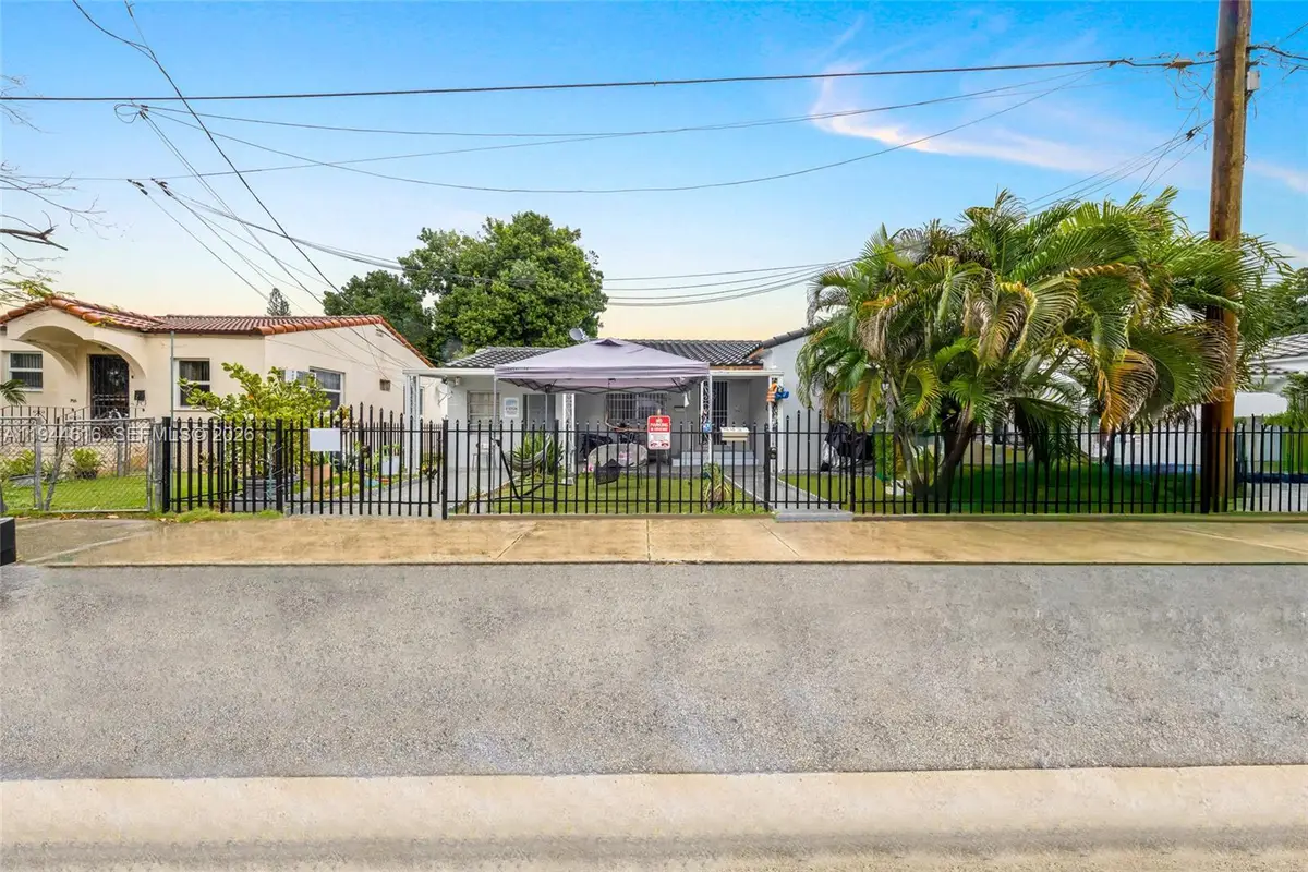 943 SW 9th Ave, Miami, FL 33130 - Image #1