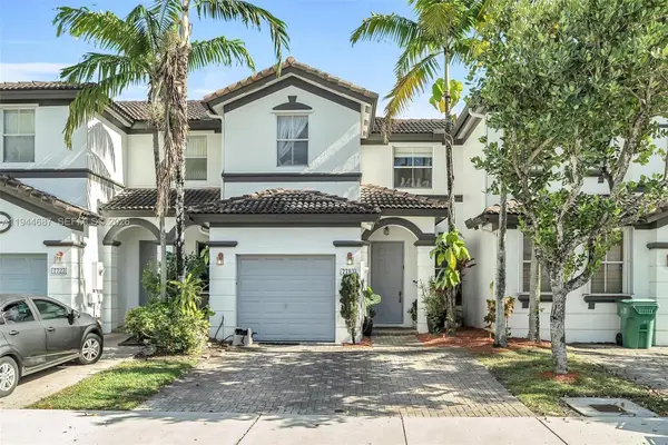 7713 NW 114th Path, Doral, FL 33178