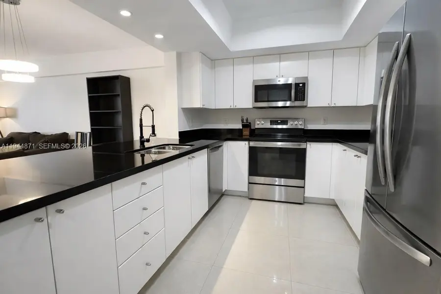 17375 Collins Ave #1505, Sunny Isles Beach, FL 33160 - Image #3