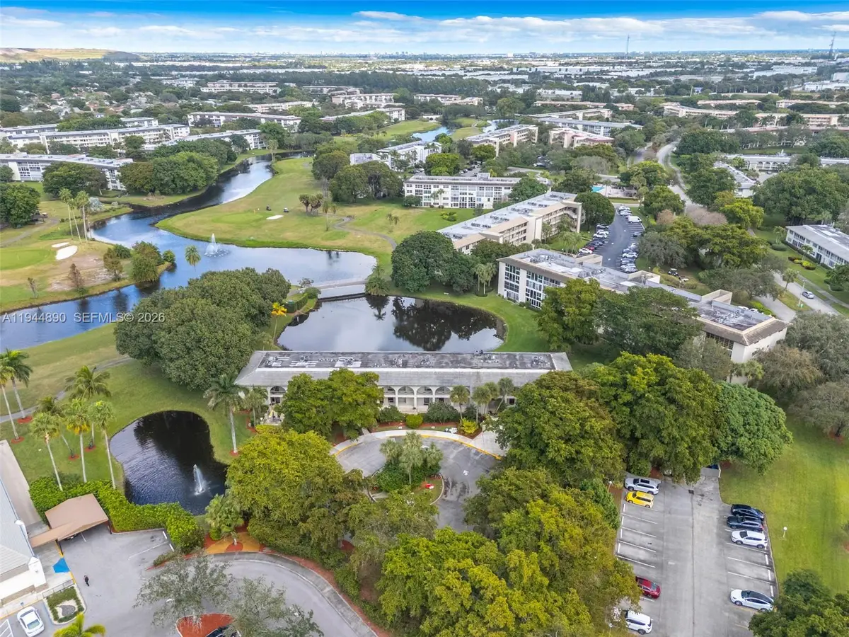 4801 Martinique Pl #D2, Coconut Creek, FL 33066 - Image #1