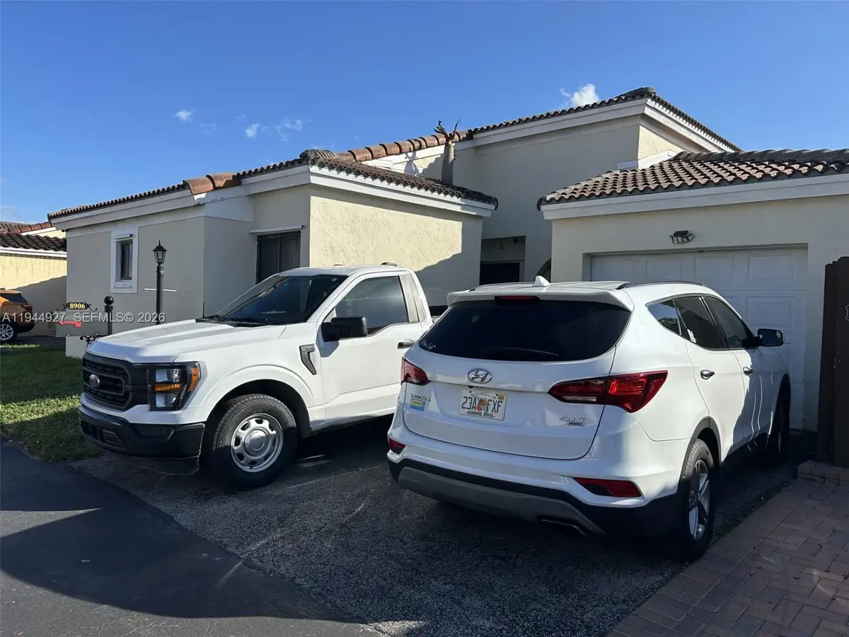 8906 SW 6th Ln, Miami, FL 33174 - Image #1