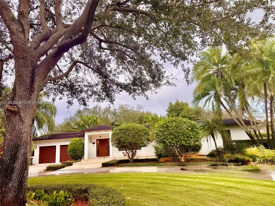 13945 Cartee Rd, Palmetto Bay, FL 33158 - Image #3