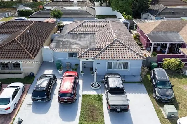 14726 SW 82nd Ter, Miami, FL 33193 - Image #1