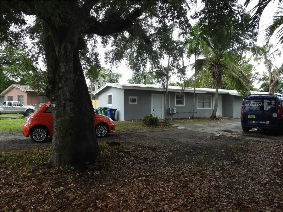 Address Withheld By Seller, Miami, FL 33161 - Image #3