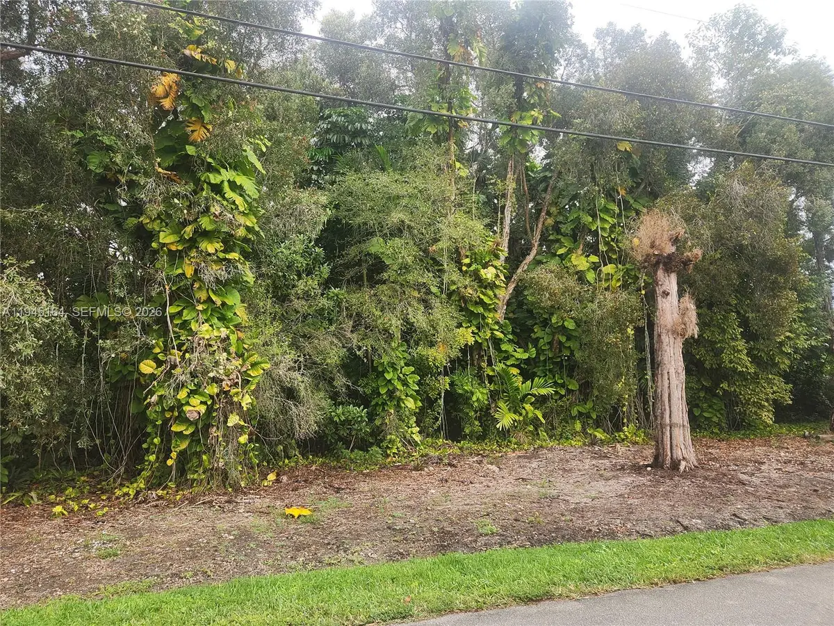 12061 NW 27th St, Plantation, FL 33323 - Image #1