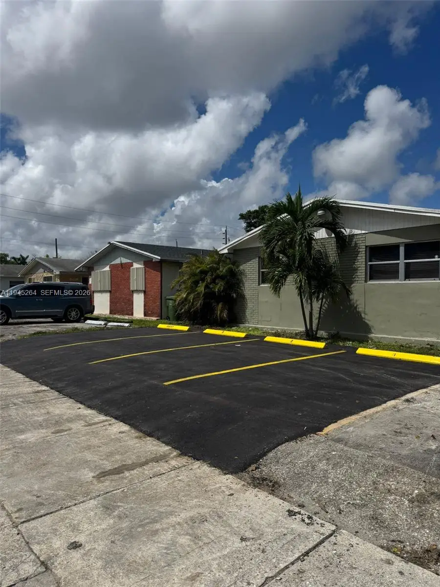Address Withheld By Seller, Hallandale Beach, FL 33009 - Image #2