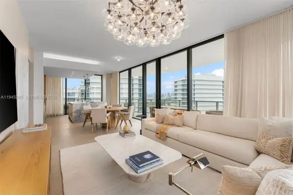 500 Alton Rd #2105, Miami Beach, FL 33139