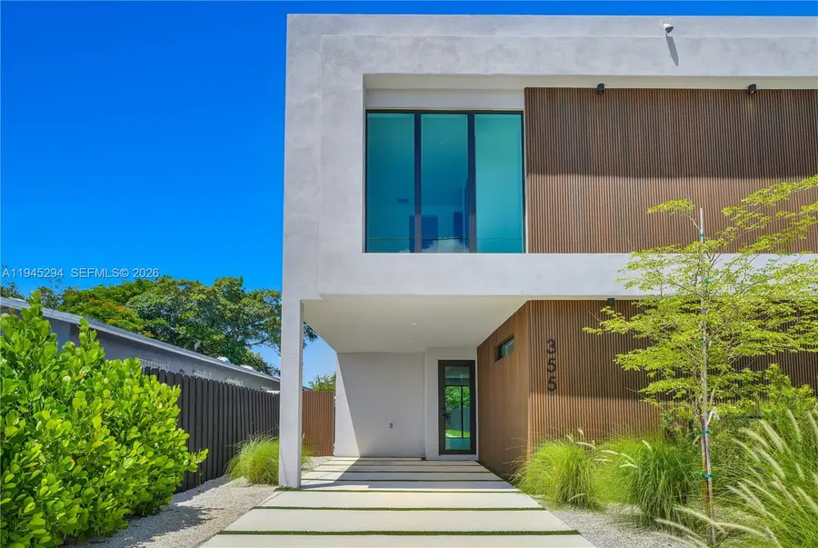 355 NW 50th St, Miami, FL 33127 - Image #2