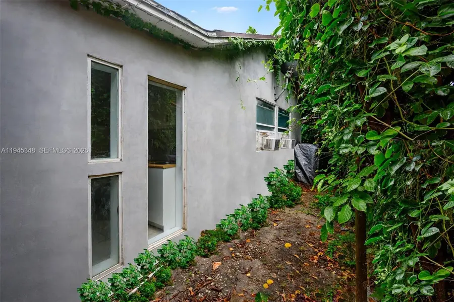 348 NE 58th St, Miami, FL 33137 - #3
