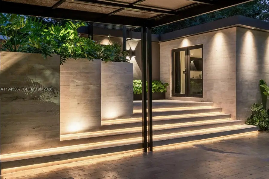 3522 William Avenue, Miami, FL 33133 - #2