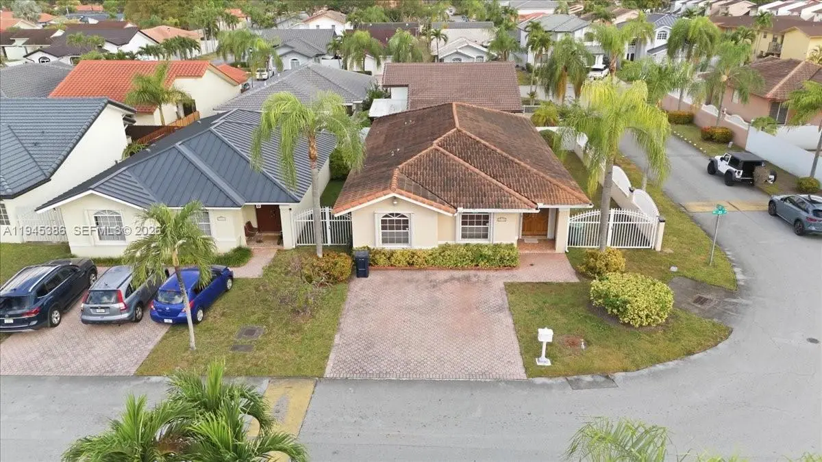 10351 SW 23rd St, Miami, FL 33165 - #1