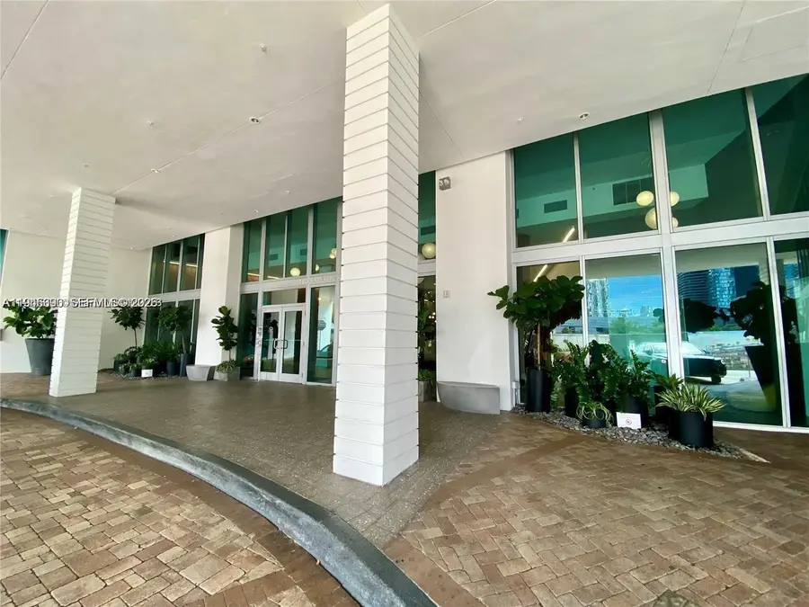 350 S Miami Ave #1905, Miami, FL 33130 - Image #2