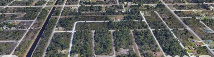 322 Lubdel Ave S, Lehigh Acres, FL 33974 - Image #2