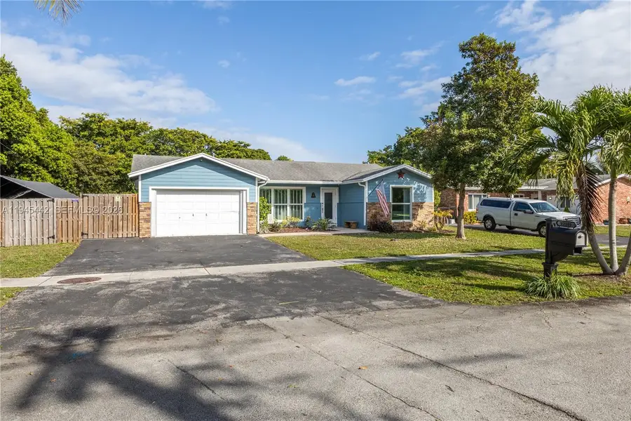 12391 NW 29th Mnr, Sunrise, FL 33323 - Image #3