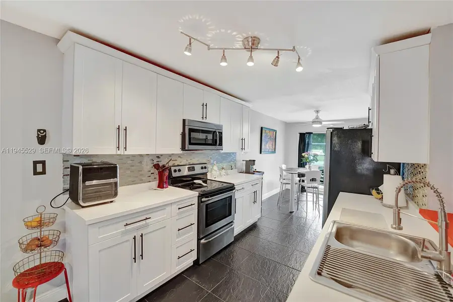 3301 Raleigh St #4E, Hollywood, FL 33021 - Image #2