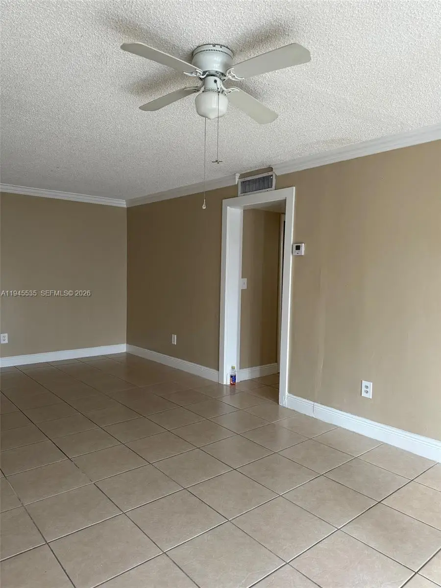 488 NW 165th St Rd #B-115, Miami, FL 33169 - Image #2