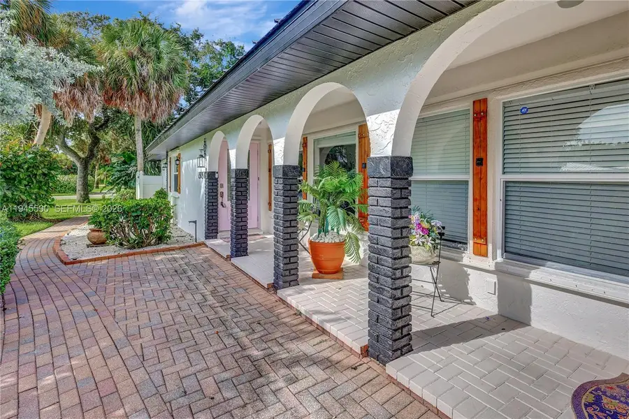 1505 Coral Ave, Vero Beach, FL 32963 - Image #2