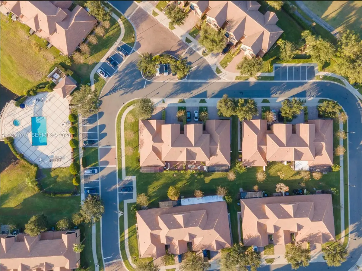 10552 Belfry Cir, Orlando, FL 32832 - Image #1